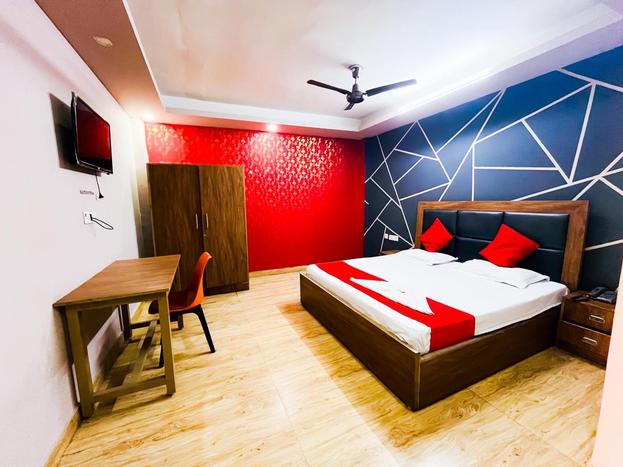 Hotel Classic - Nizamuddin Dargah New Delhi